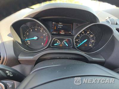 2019 Ford Escape SEL - zdjęcie 9 z 33 - miniatura