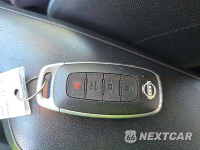 2024 Nissan Versa SV - zdjęcie 5 z 24 - miniatura