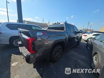 2025 Toyota Tundra SR5 Crew Cab Short Bed - zdjęcie 3 z 29 - miniatura