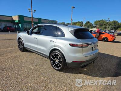 2021 Porsche Cayenne S - zdjęcie 2 z 25 - miniatura