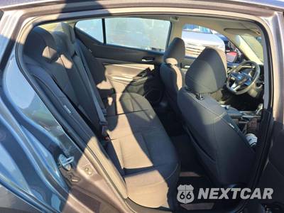 2021 Nissan Altima SV - zdjęcie 16 z 35 - miniatura