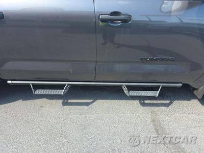 2025 Toyota Tundra SR5 Crew Cab Short Bed - zdjęcie 26 z 28 - miniatura