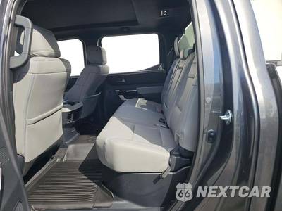 2025 Toyota Tundra Limited Crew Cab Short Bed - zdjęcie 10 z 20 - miniatura