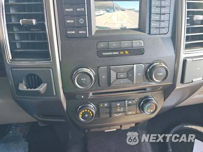 2017 Ford F-150 XLT Crew Cab Medium Bed - zdjęcie 7 z 28 - miniatura