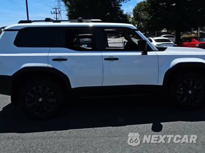 2024 Toyota Land Cruiser - zdjęcie 5 z 25 - miniatura