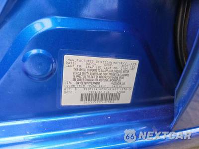 2015 Nissan Versa Note SV - zdjęcie 2 z 27 - miniatura
