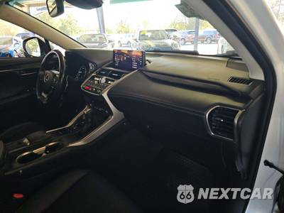 2018 Lexus NX 300 - zdjęcie 16 z 24 - miniatura