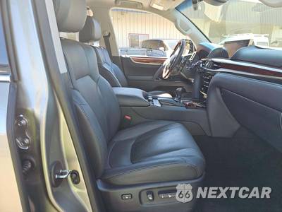 2019 Lexus LX 570 Three-Row - zdjęcie 16 z 23 - miniatura