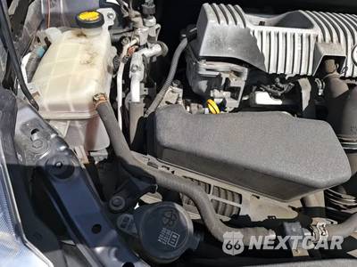 2014 Toyota Prius v Five - zdjęcie 22 z 23 - miniatura