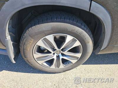 2021 Toyota Highlander Hybrid XLE - zdjęcie 25 z 27 - miniatura
