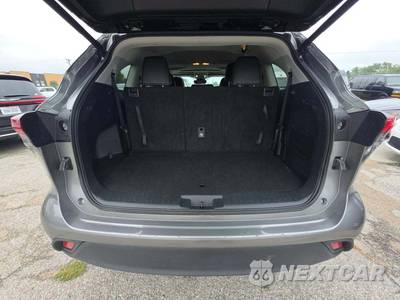 2026 Toyota Highlander XLE - zdjęcie 15 z 21 - miniatura