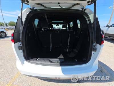 2026 Chrysler Pacifica Limited 121.6" WB - zdjęcie 12 z 18 - miniatura