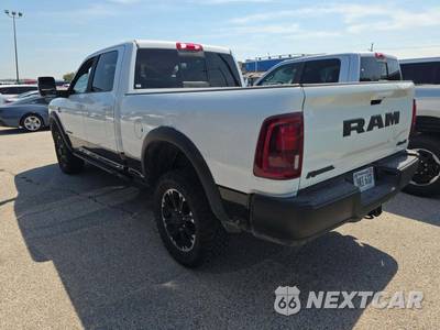 2026 Ram 2500 Rebel Crew Cab Medium Bed - zdjęcie 2 z 20 - miniatura
