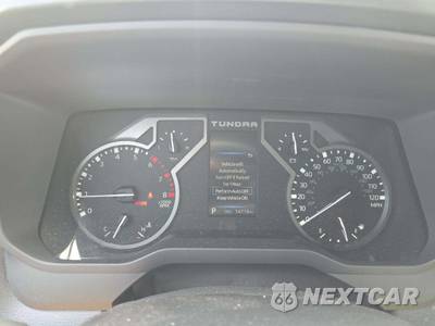 2026 Toyota Tundra SR5 Crew Cab Short Bed - zdjęcie 6 z 17 - miniatura