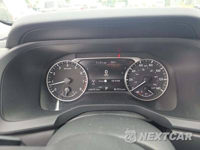 2026 Nissan Pathfinder S - zdjęcie 6 z 17 - miniatura
