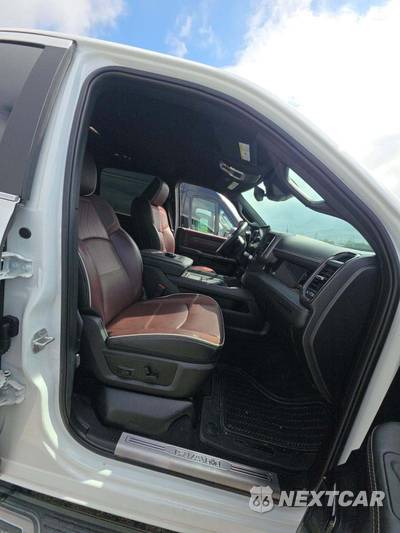 2026 Ram 2500 Limited Crew Cab Medium Bed - zdjęcie 18 z 20 - miniatura