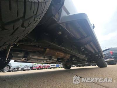 2025 Ford Expedition XL - zdjęcie 14 z 18 - miniatura