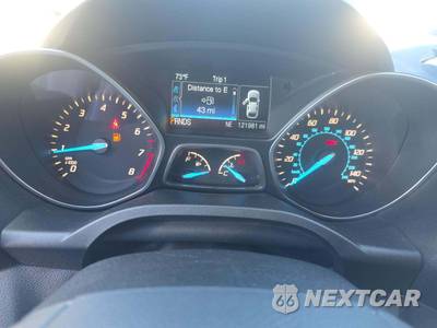 2015 Ford Escape Titanium - zdjęcie 9 z 24 - miniatura