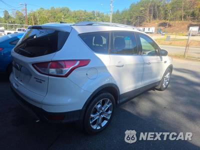 2015 Ford Escape Titanium - zdjęcie 3 z 24 - miniatura