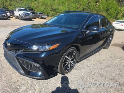 2022 Toyota Camry SE - zdjęcie 1 z 22 - miniatura