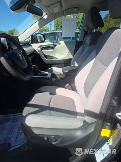 2021 Toyota RAV4 Hybrid XLE - zdjęcie 6 z 24 - miniatura