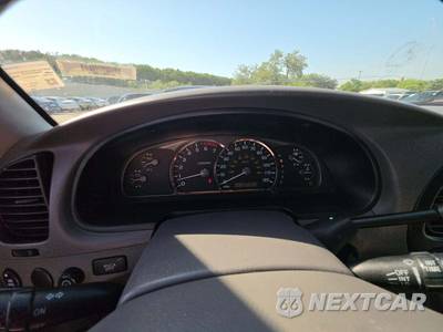 2005 Toyota Sequoia SR5 - zdjęcie 6 z 35 - miniatura