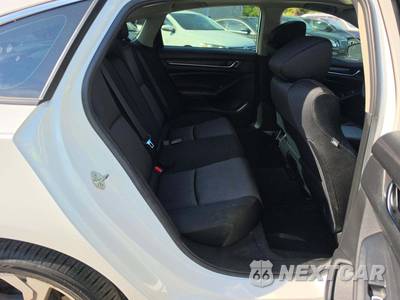 2020 Honda Accord Sedan EX 1.5T - zdjęcie 16 z 21 - miniatura
