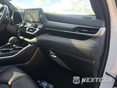2023 Toyota Highlander XSE - zdjęcie 20 z 22 - miniatura