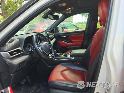 2022 Toyota Highlander XSE - zdjęcie 6 z 21 - miniatura