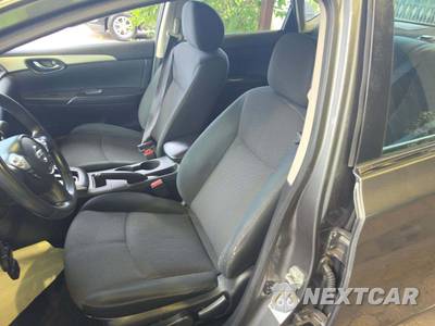 2019 Nissan Sentra S - zdjęcie 6 z 20 - miniatura