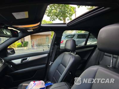 2014 Mercedes-Benz C 300 4MATIC Sedan - zdjęcie 11 z 21 - miniatura