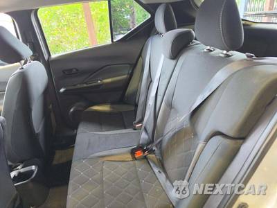 2020 Nissan Kicks S - zdjęcie 13 z 20 - miniatura