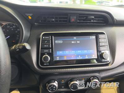 2020 Nissan Kicks S - zdjęcie 10 z 20 - miniatura