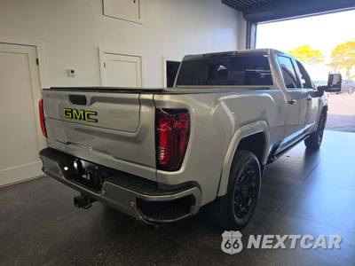 2021 GMC Sierra 2500 Denali HD Crew Cab Medium Bed 5SA - zdjęcie 3 z 20 - miniatura