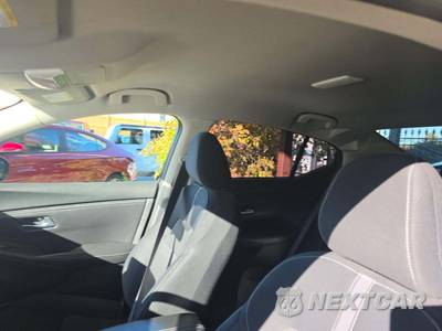 2020 Nissan Sentra SV - zdjęcie 11 z 26 - miniatura