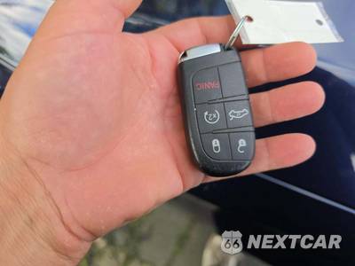 2019 Dodge Charger Scat Pack - zdjęcie 8 z 20 - miniatura