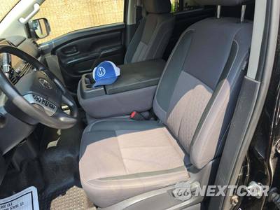 2022 Nissan TITAN S Crew Cab Short Bed - zdjęcie 6 z 27 - miniatura