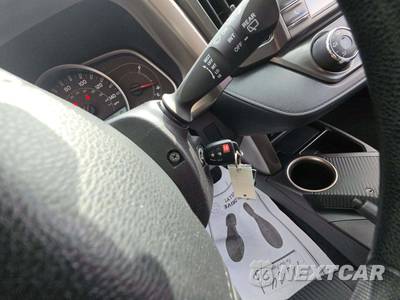 2015 Toyota RAV4 LE - zdjęcie 8 z 20 - miniatura