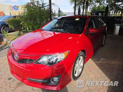 2014 Toyota Camry SE Sport - zdjęcie 1 z 20 - miniatura