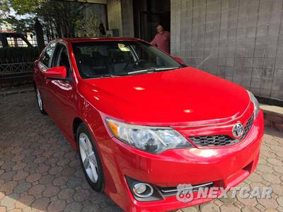 2014 Toyota Camry SE Sport - zdjęcie 4 z 20 - miniatura