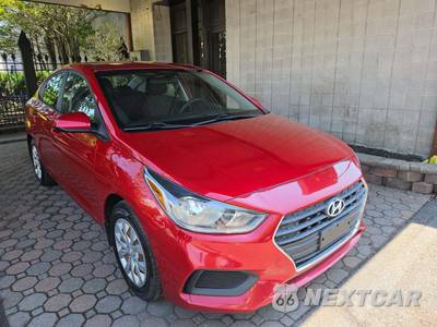 2018 Hyundai Accent SE - zdjęcie 4 z 20 - miniatura