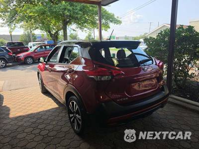 2019 Nissan Kicks SR - zdjęcie 2 z 21 - miniatura