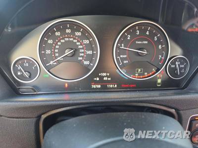 2017 BMW 3 Series Sedan 330i xDrive - zdjęcie 9 z 37 - miniatura