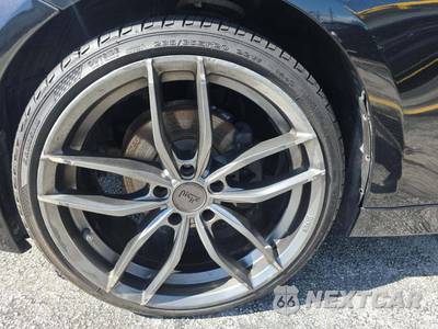 2017 BMW 3 Series Sedan 330i xDrive - zdjęcie 24 z 37 - miniatura
