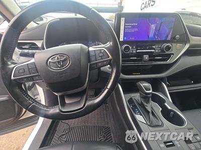 2023 Toyota Highlander Hybrid XLE - zdjęcie 10 z 23 - miniatura