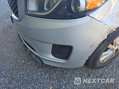 2018 Kia Sedona LX 120.5" WB - zdjęcie 20 z 32 - miniatura