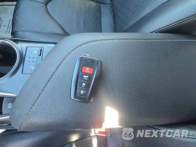 2018 Toyota Camry XSE - zdjęcie 8 z 26 - miniatura
