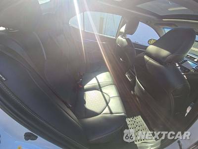 2018 Toyota Camry XSE - zdjęcie 16 z 26 - miniatura