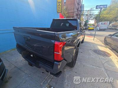 2024 Toyota Tacoma SR5 Crew Cab Medium Bed - zdjęcie 3 z 21 - miniatura