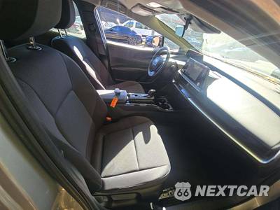 2025 Toyota Prius LE - zdjęcie 18 z 20 - miniatura